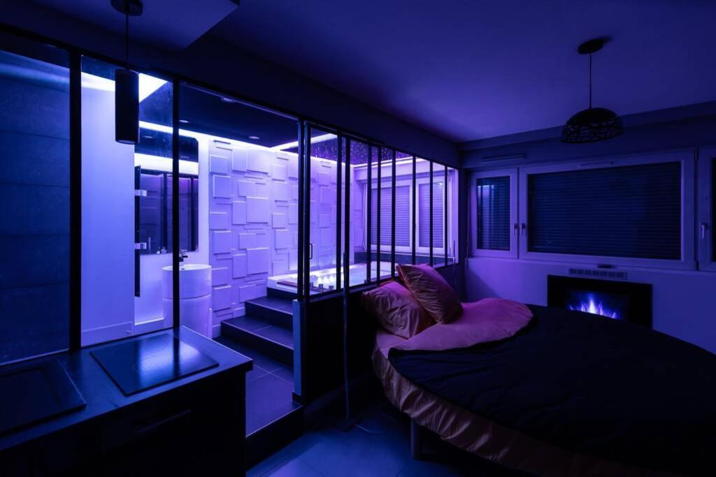 Appartement-Jacuzzi / Love Room A 800M Du Centre Metz Exterior foto